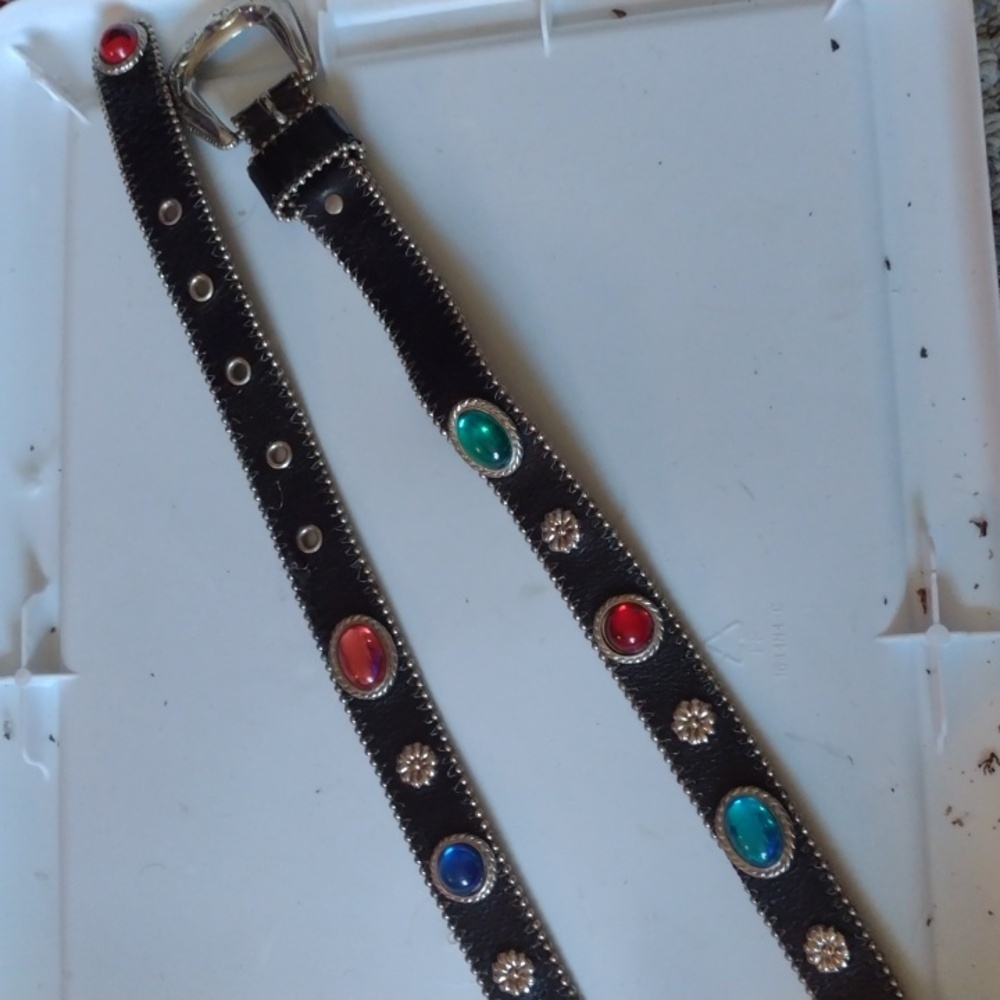 Silver And Leather Ladies BeltJeweled